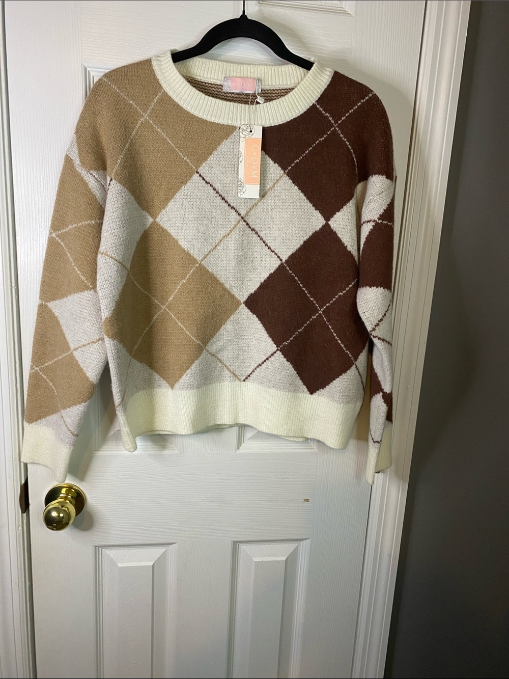CD M Argyle Pattern Crewneck Sweater - Cream & Brown Size Small.